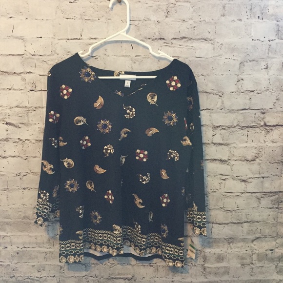 Women’s Decorative Top -Long Sleeve Super Soft (L) - Picture 1 of 6